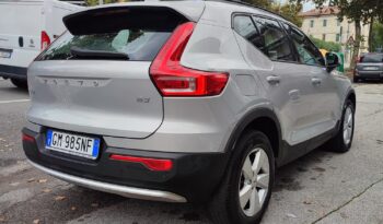 Volvo XC40 2.0 b3 Core auto pieno