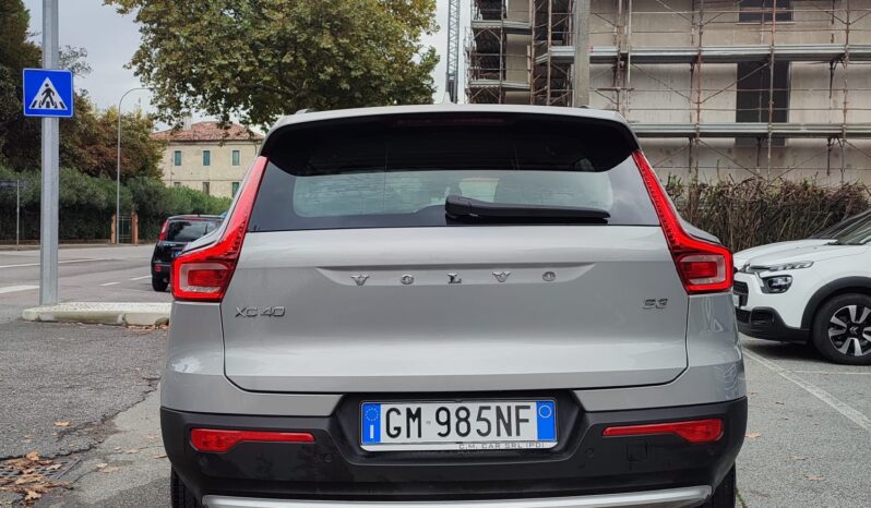 Volvo XC40 2.0 b3 Core auto pieno