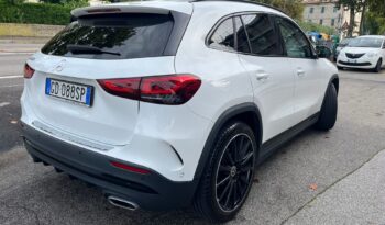 Mercedes-Benz GLA 200 Premium auto pieno