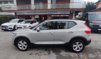 Volvo XC40 2.0 b3 Core auto pieno