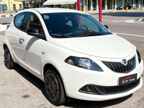 Lancia Ypsilon 2023