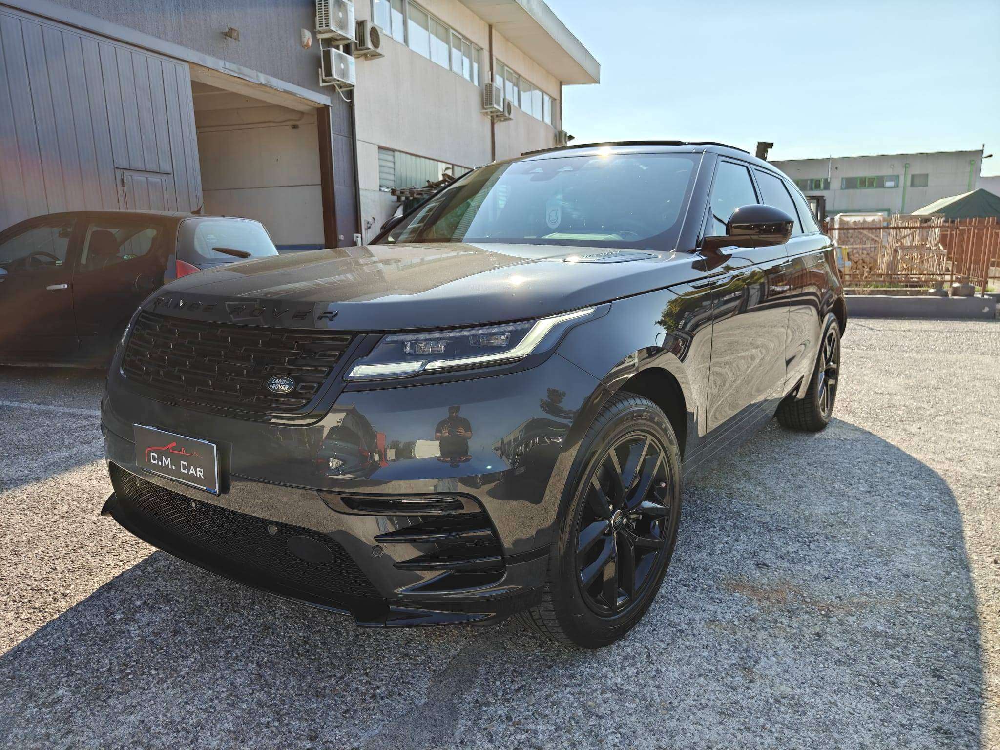 Land Rover Range Rover Velar 2025 - immagine 3