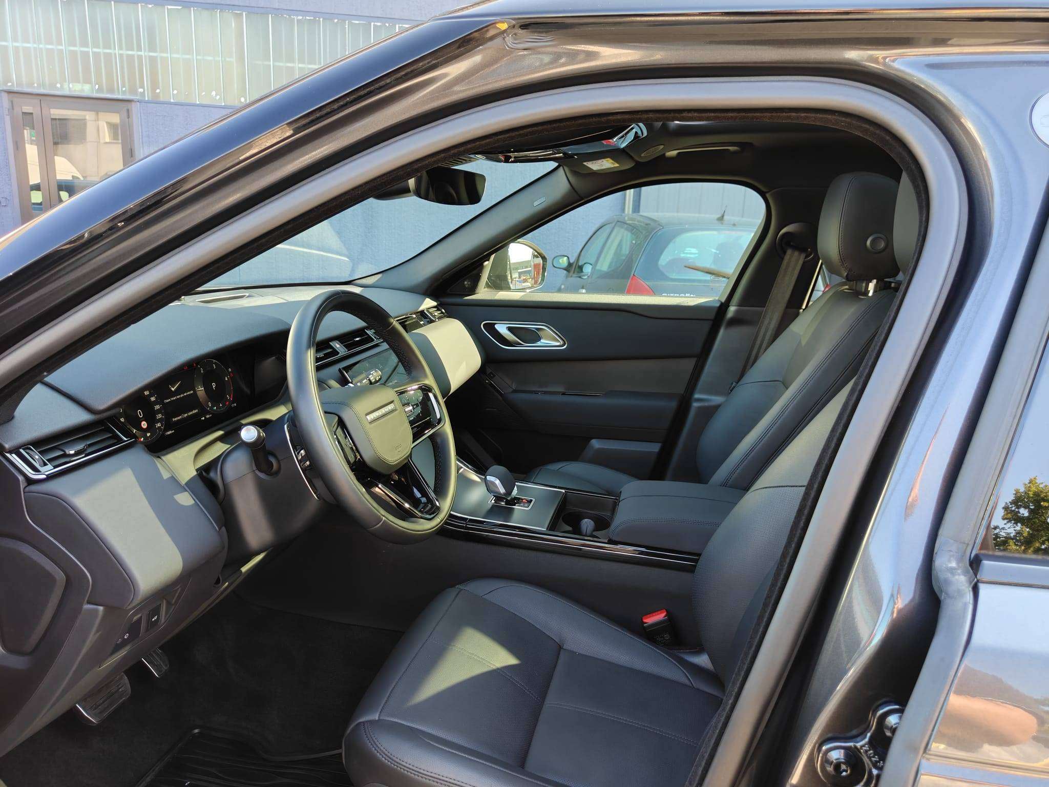Land Rover Range Rover Velar 2025 - immagine 13