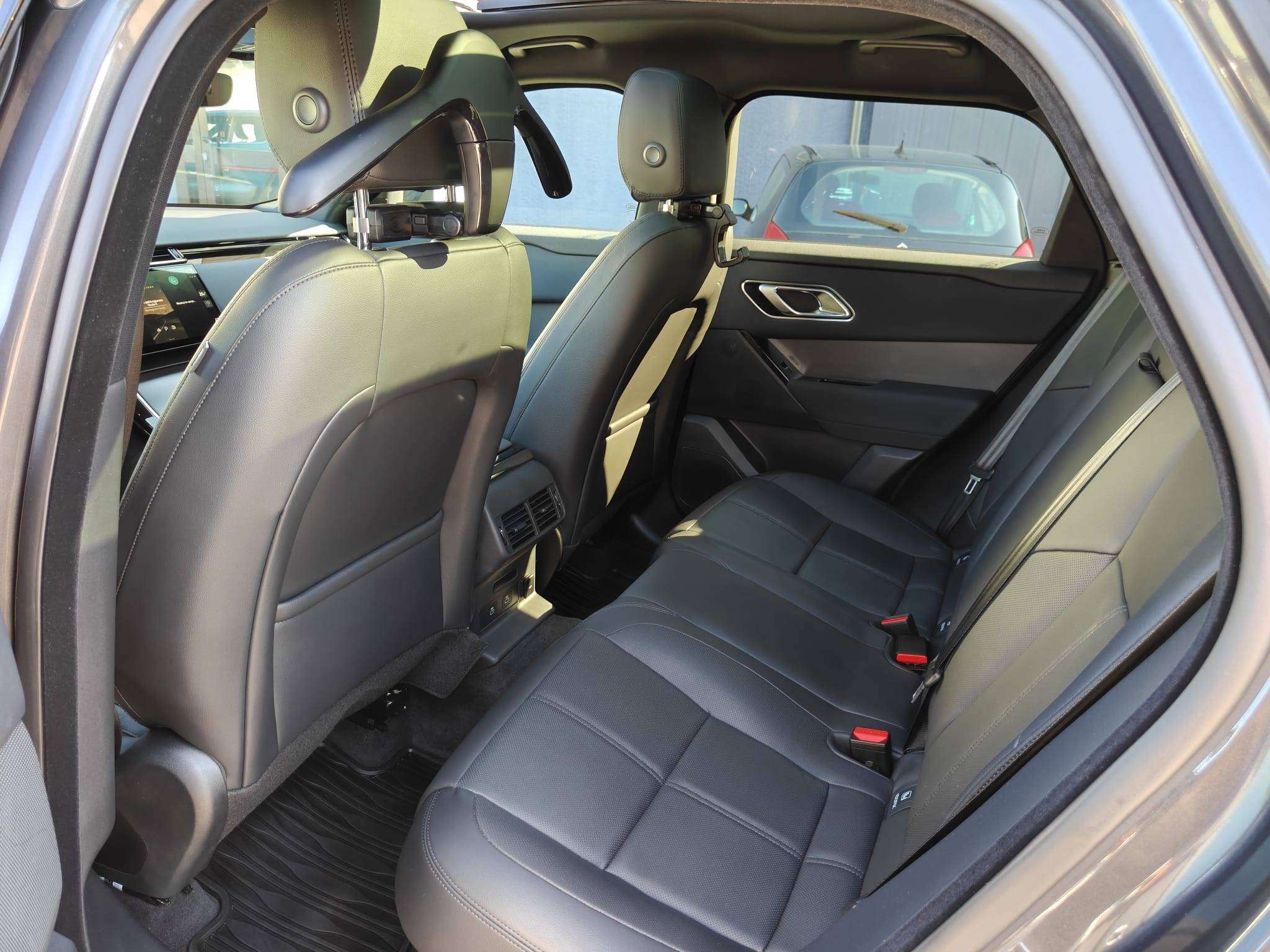 Land Rover Range Rover Velar 2025 - immagine 15