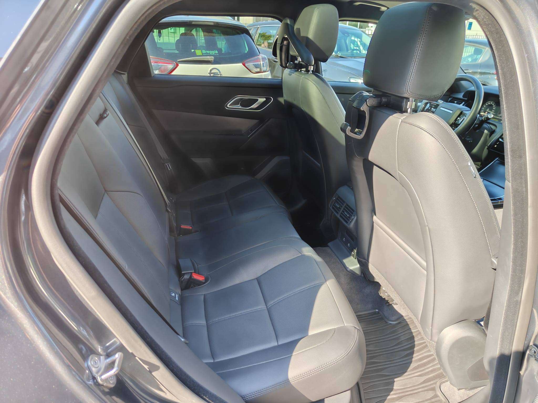 Land Rover Range Rover Velar 2025 - immagine 16