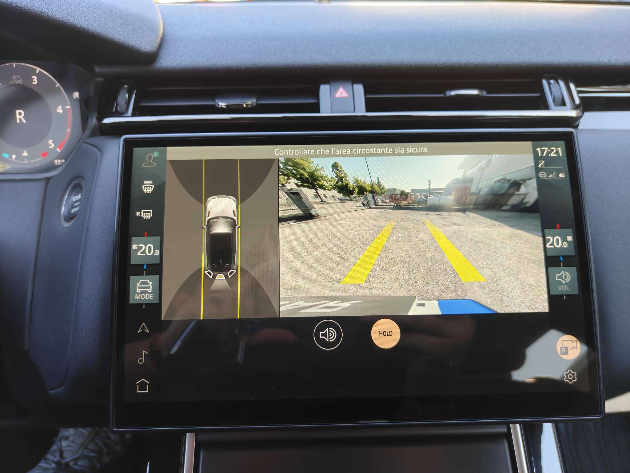 Land Rover Range Rover Velar 2025 - immagine 19