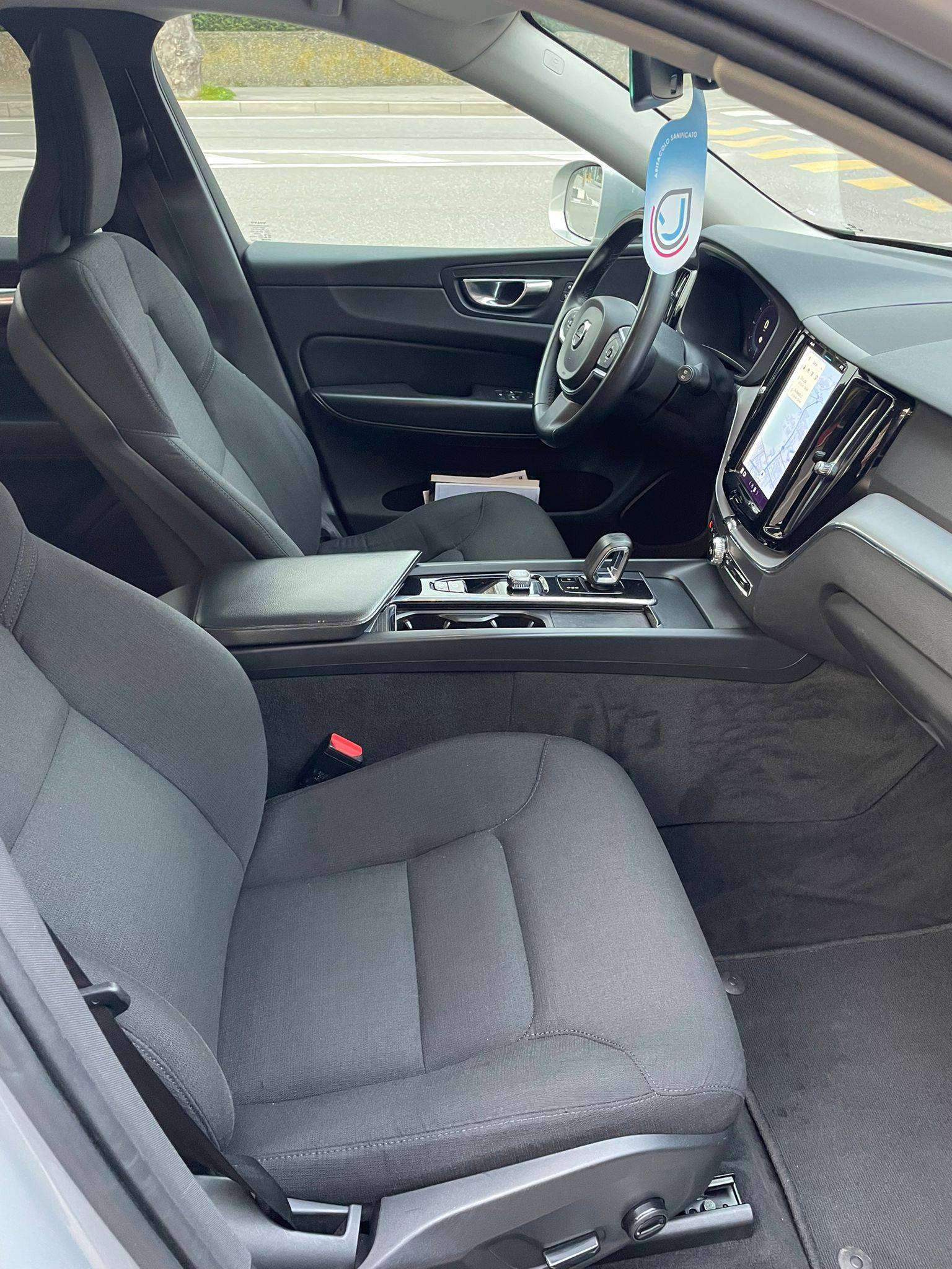 Volvo XC60 2021 - immagine 13