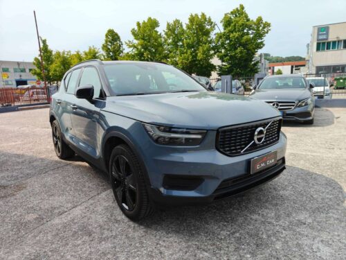 Volvo XC40 2022
