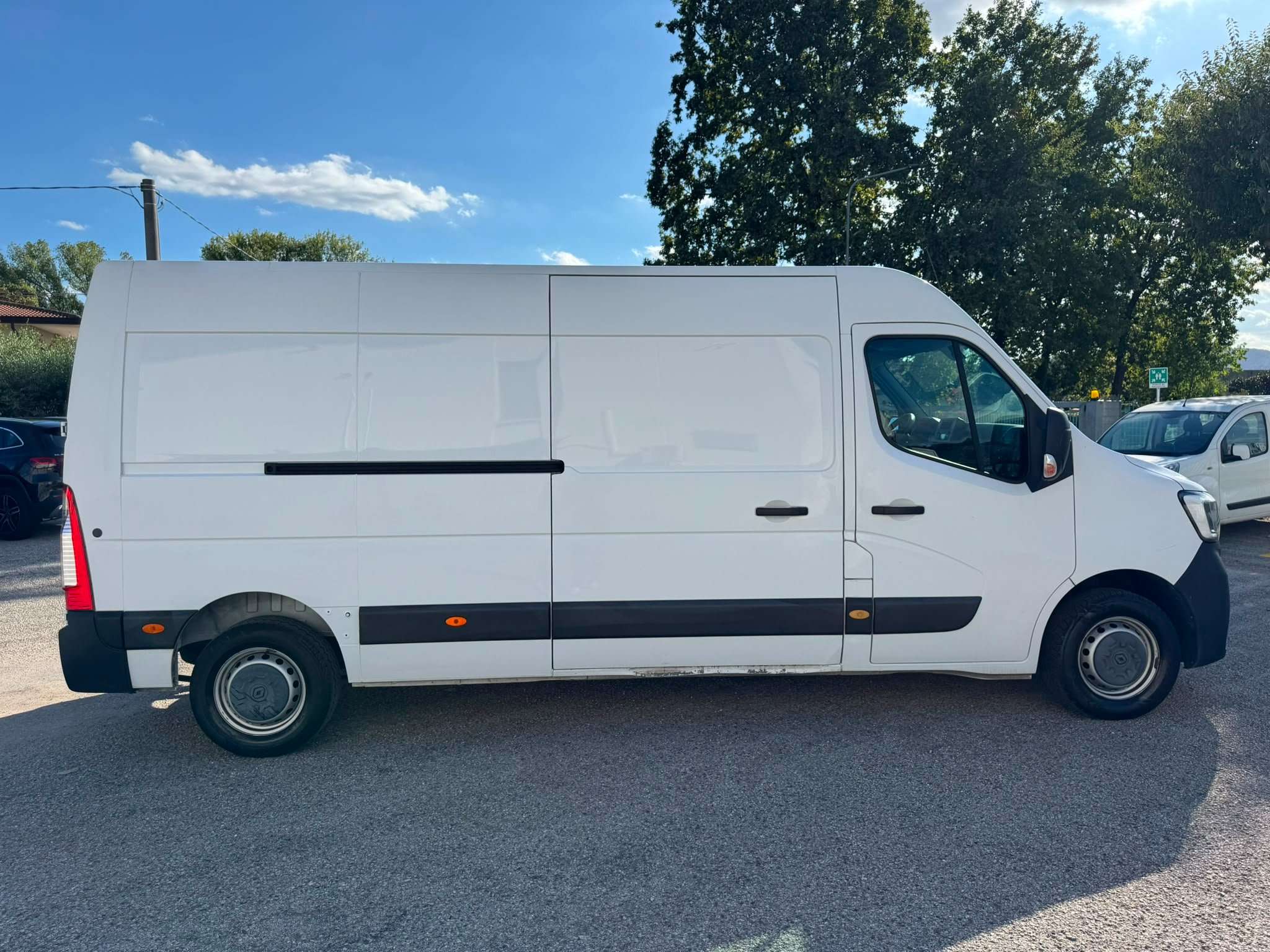 Renault MASTER T35 2.3 DCI 135 PL-TM FURGONE ICE 2022 - immagine 8