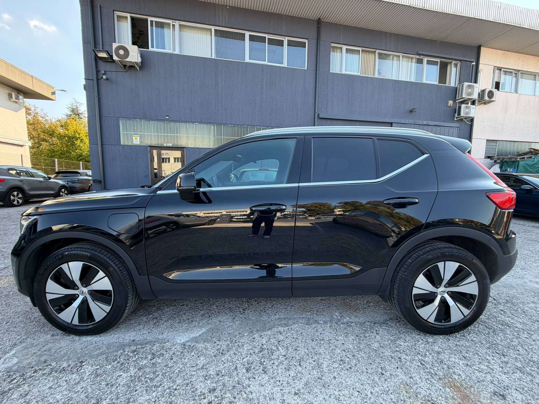 Volvo XC40 2022 - immagine 4