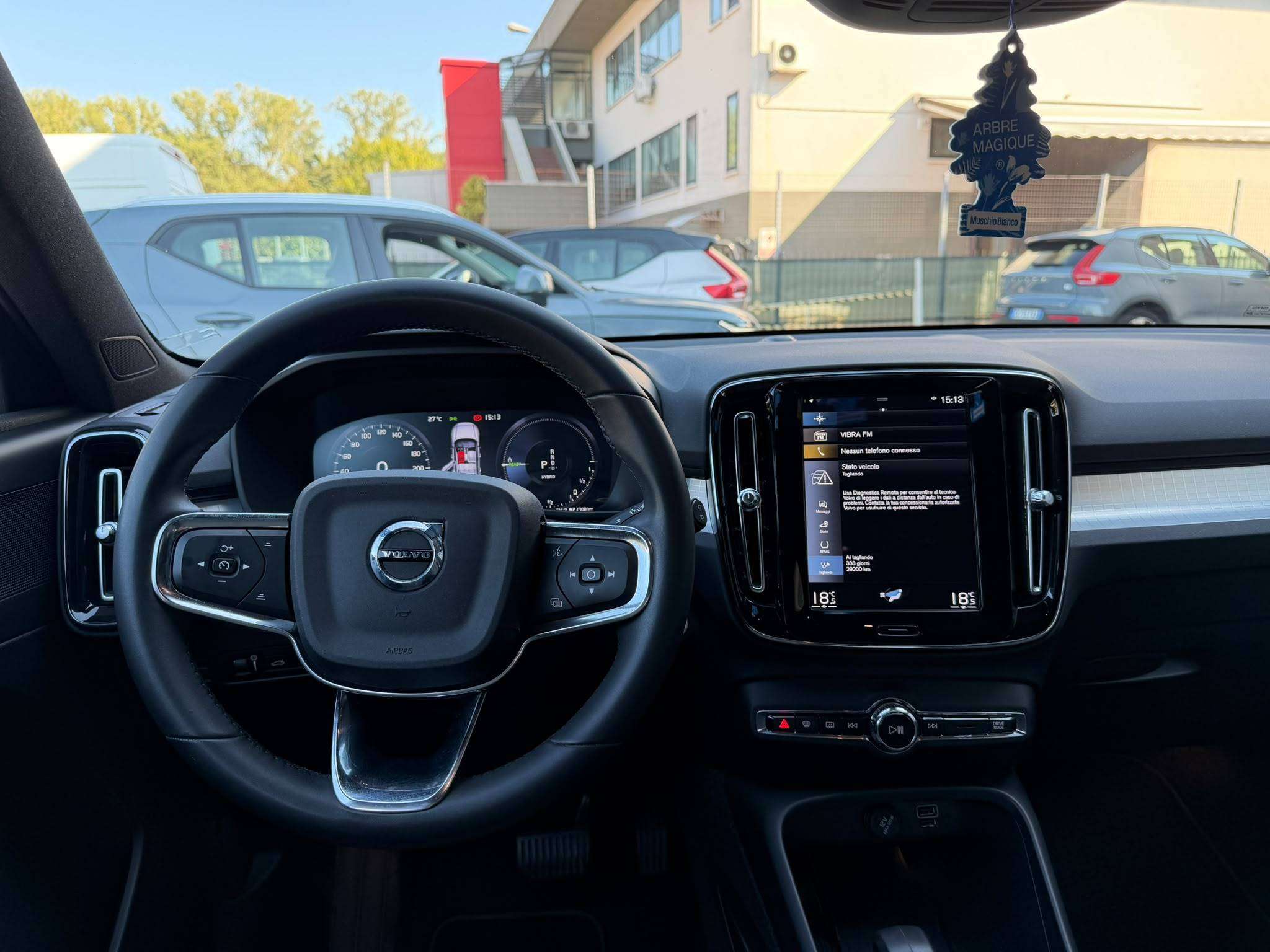 Volvo XC40 2022 - immagine 10