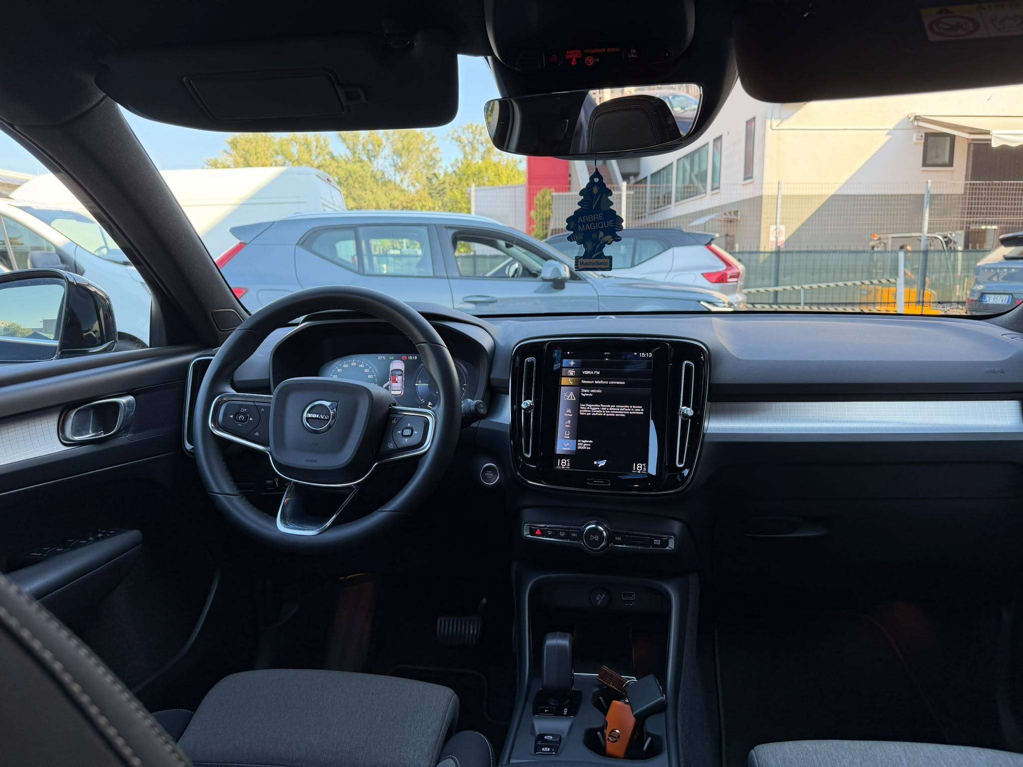 Volvo XC40 2022 - immagine 15