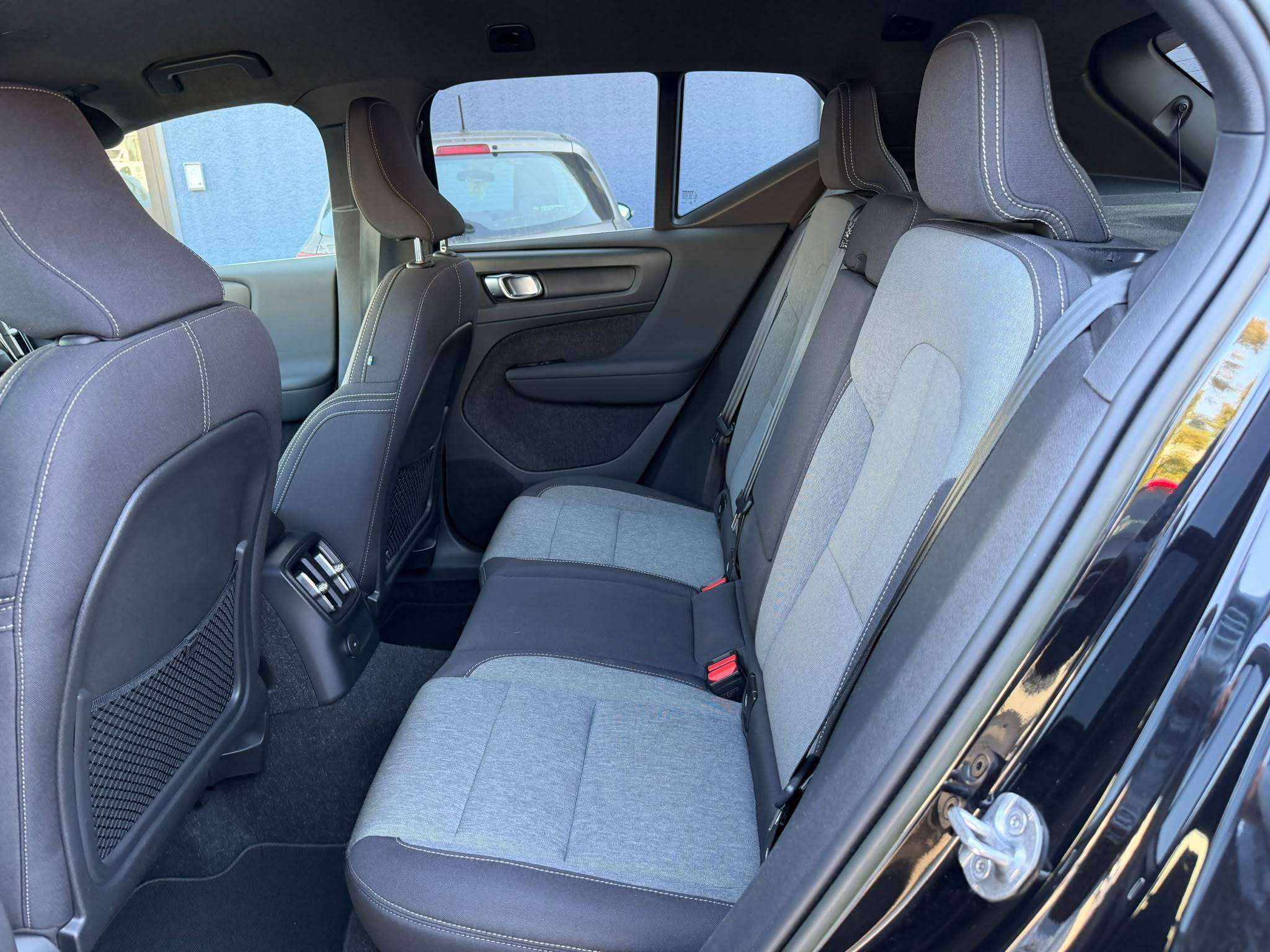Volvo XC40 2022 - immagine 17